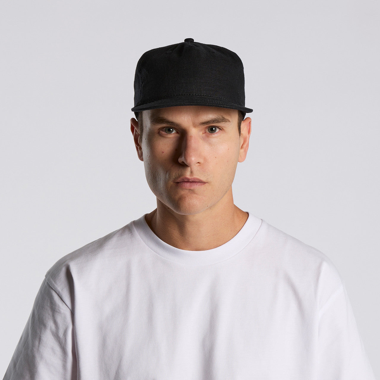 Class Linen Cap Turn