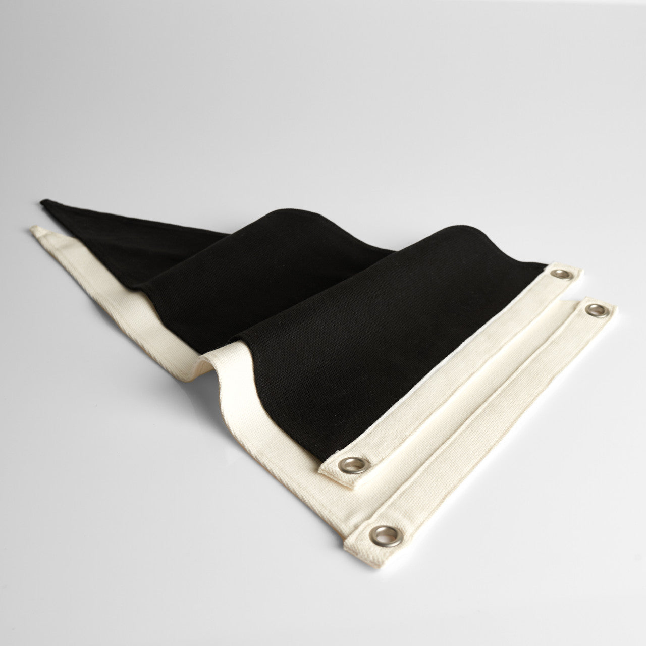 Canvas Pennant Flag Turn
