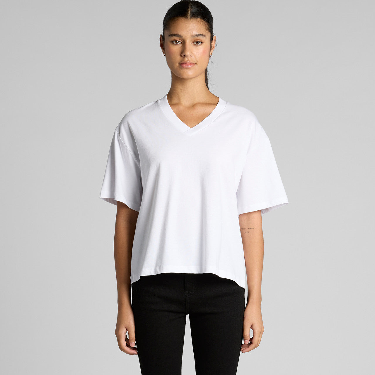 Women's Martina V Neck Tee 4095