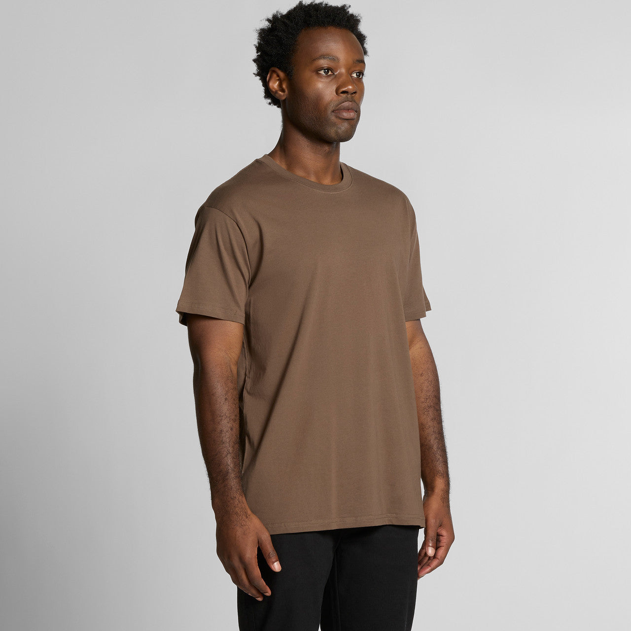 Staple Organic Tee Turn