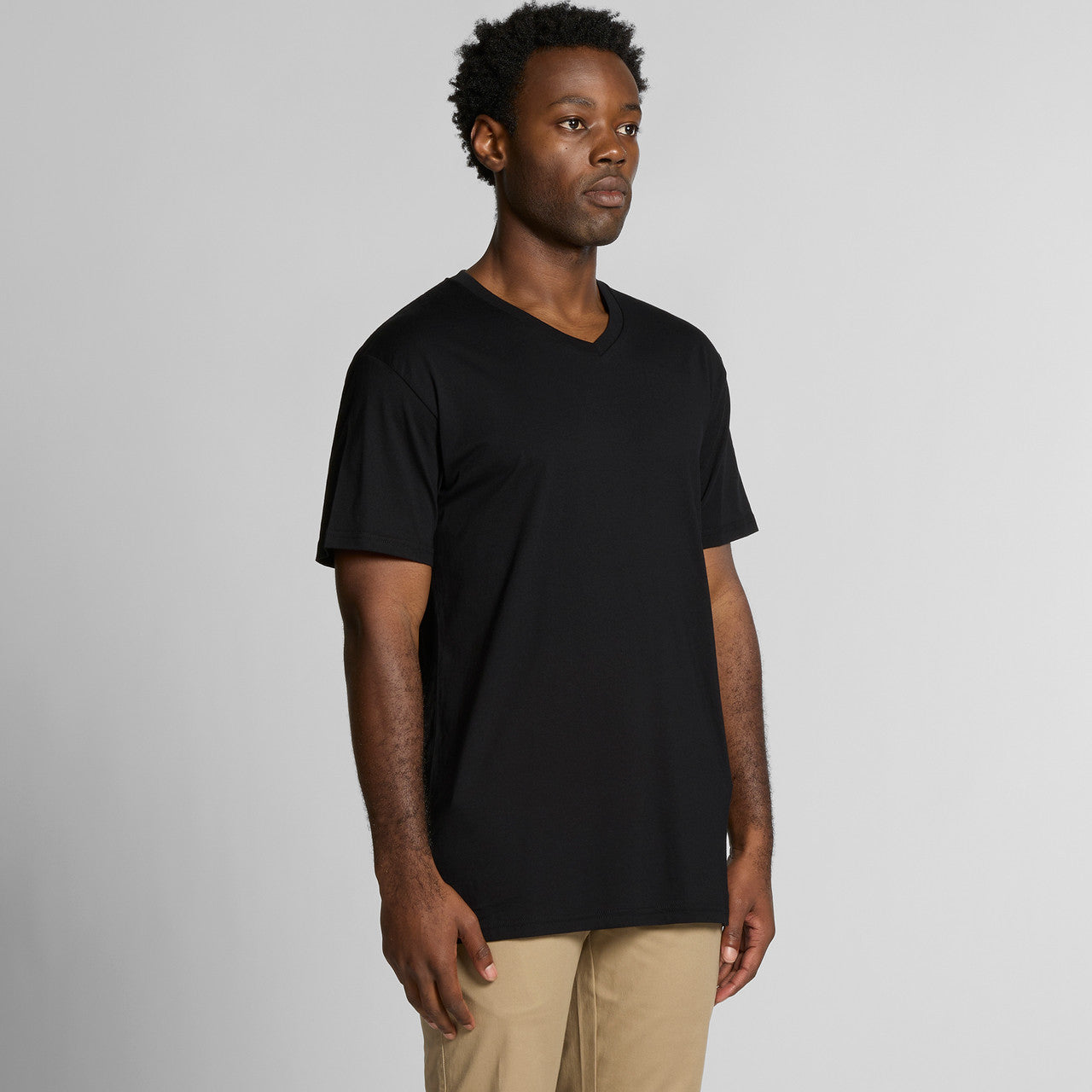 Staple V Neck Tee Turn