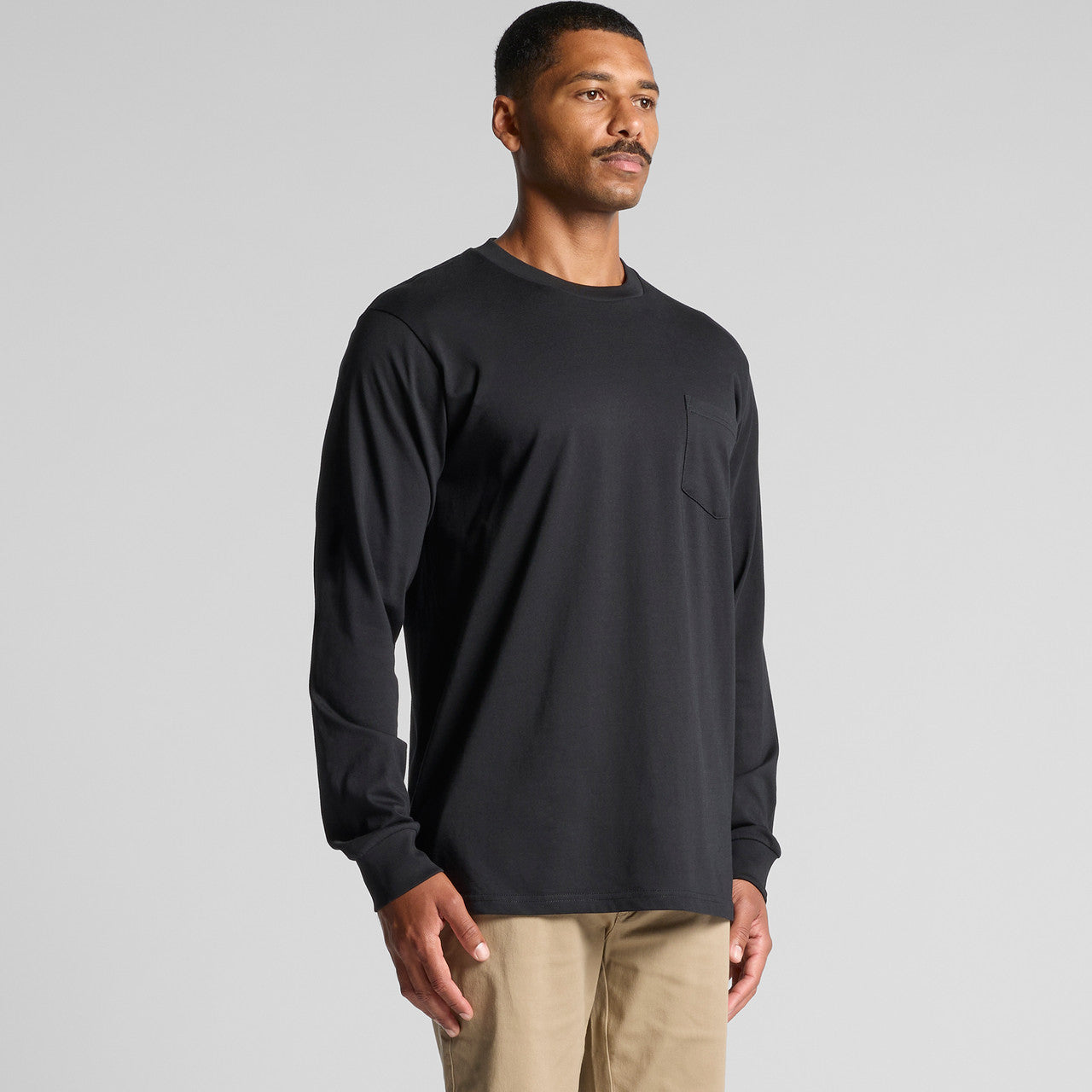 Classic Pocket L/S Tee Turn