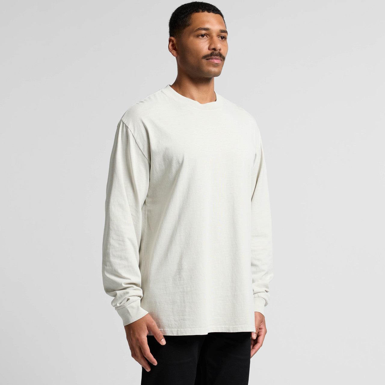 Heavy Faded L/S Tee Turn