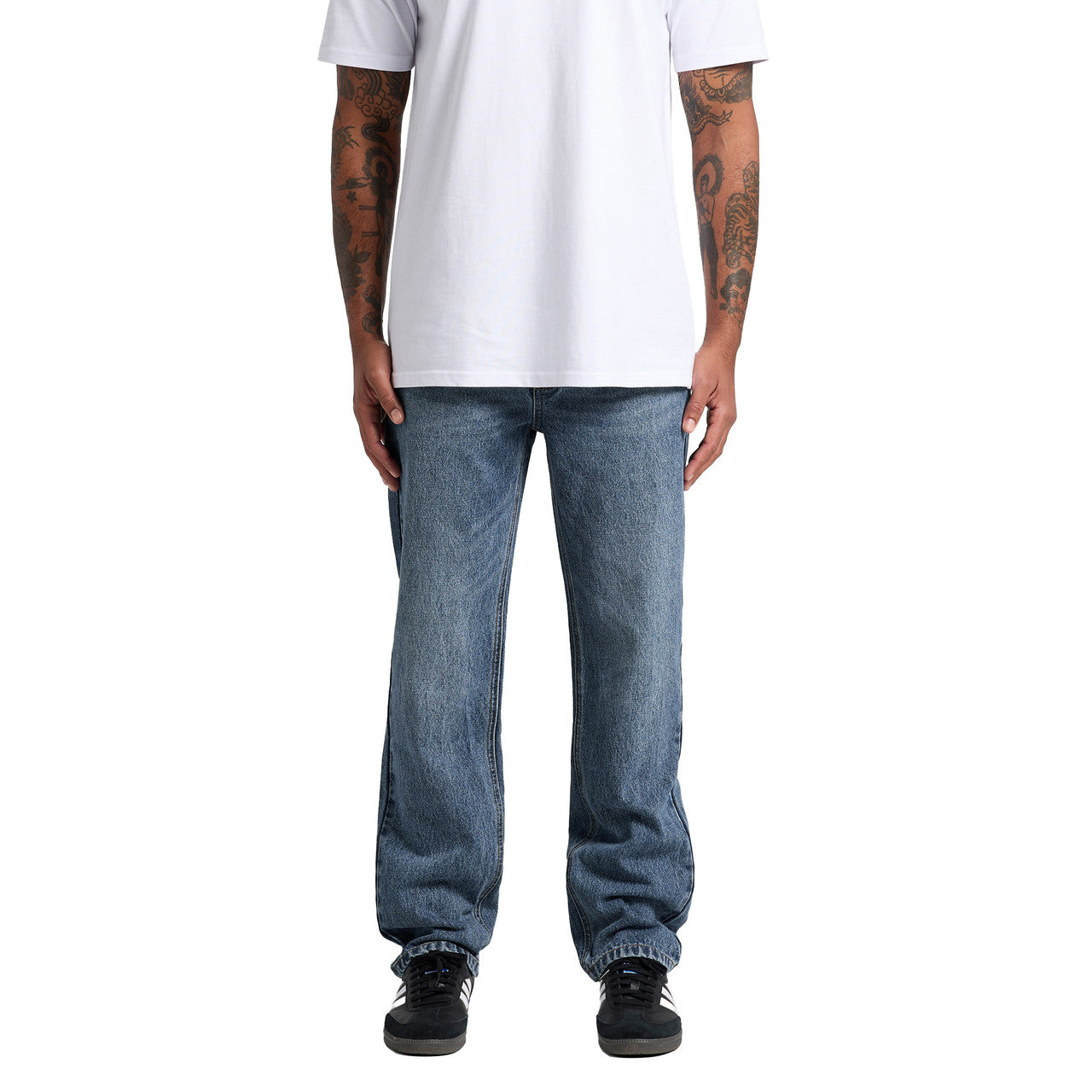 Straight Jeans Front
