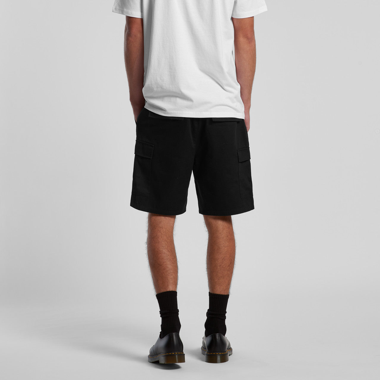 Cargo Walk Shorts 19" Back