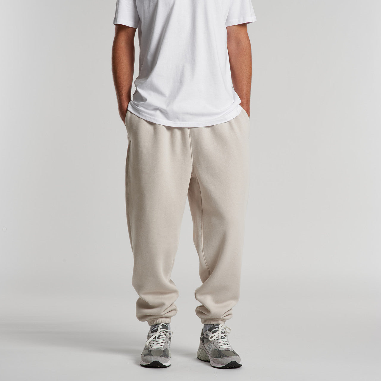 Relax Track Pants Back