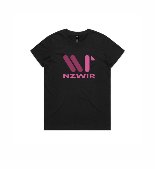 Women’s Maple Tee – The Pitch